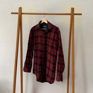 Pendleton Lodge Shirt // Red+Black Plaid // Wool // Mens Size S